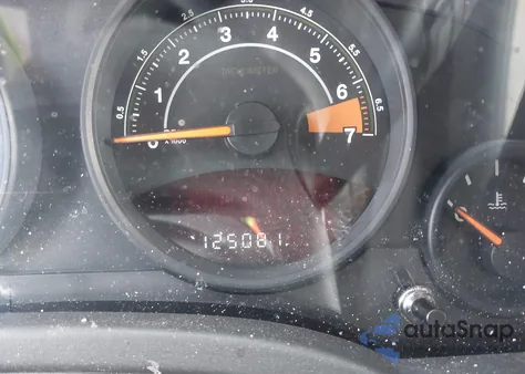 2014 Jeep Compass Sport z USA, uszkodzony, nr VIN 1C4NJDBB3ED842310